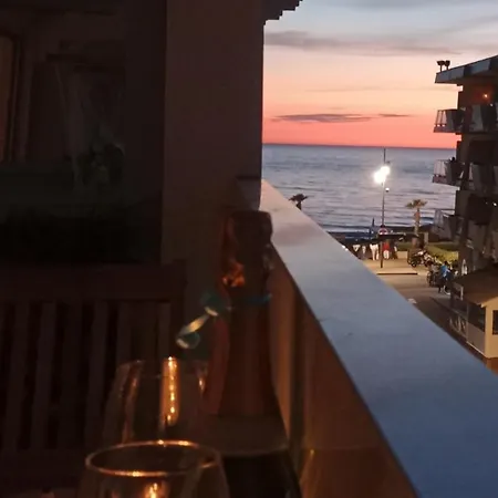 Апартаменты Evasion Oceane Centre Wifi Parking Лакано